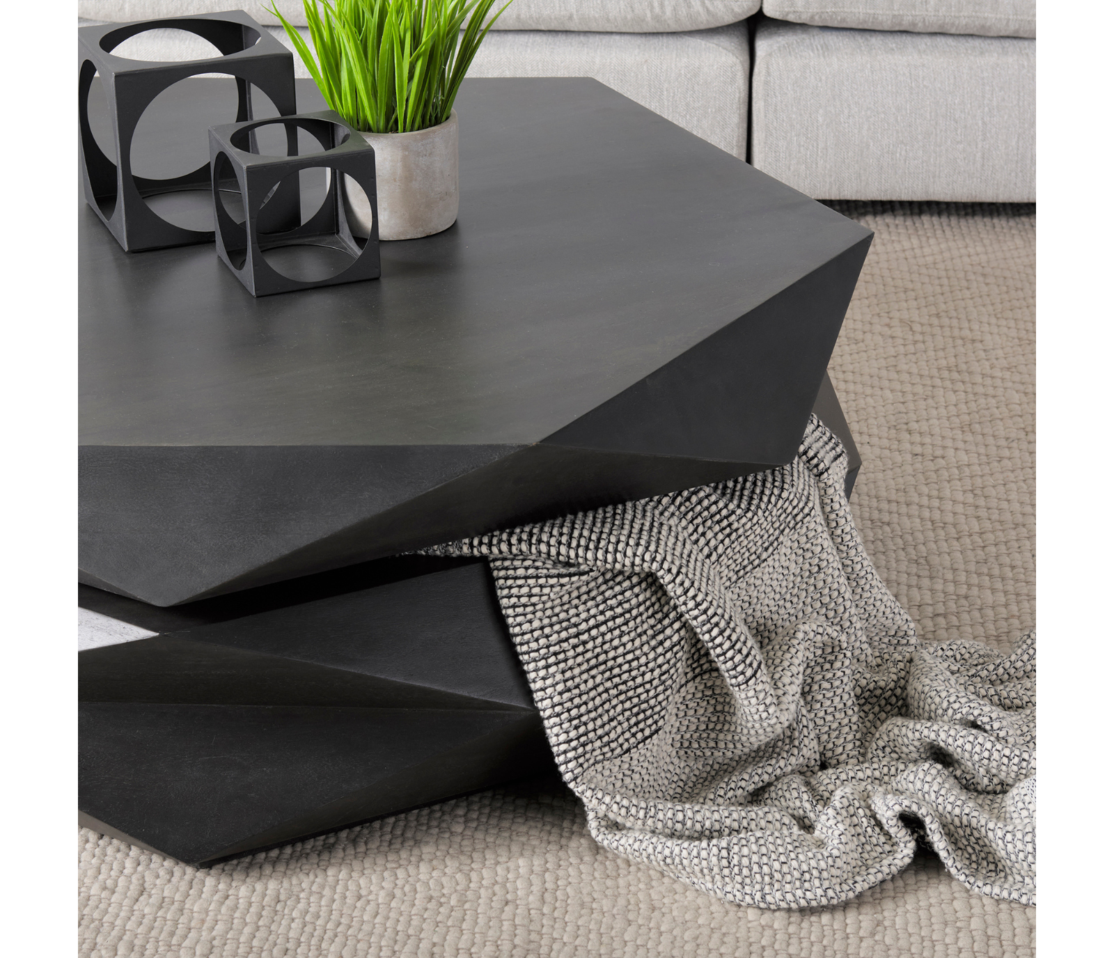 Arreto Coffee Table - Black