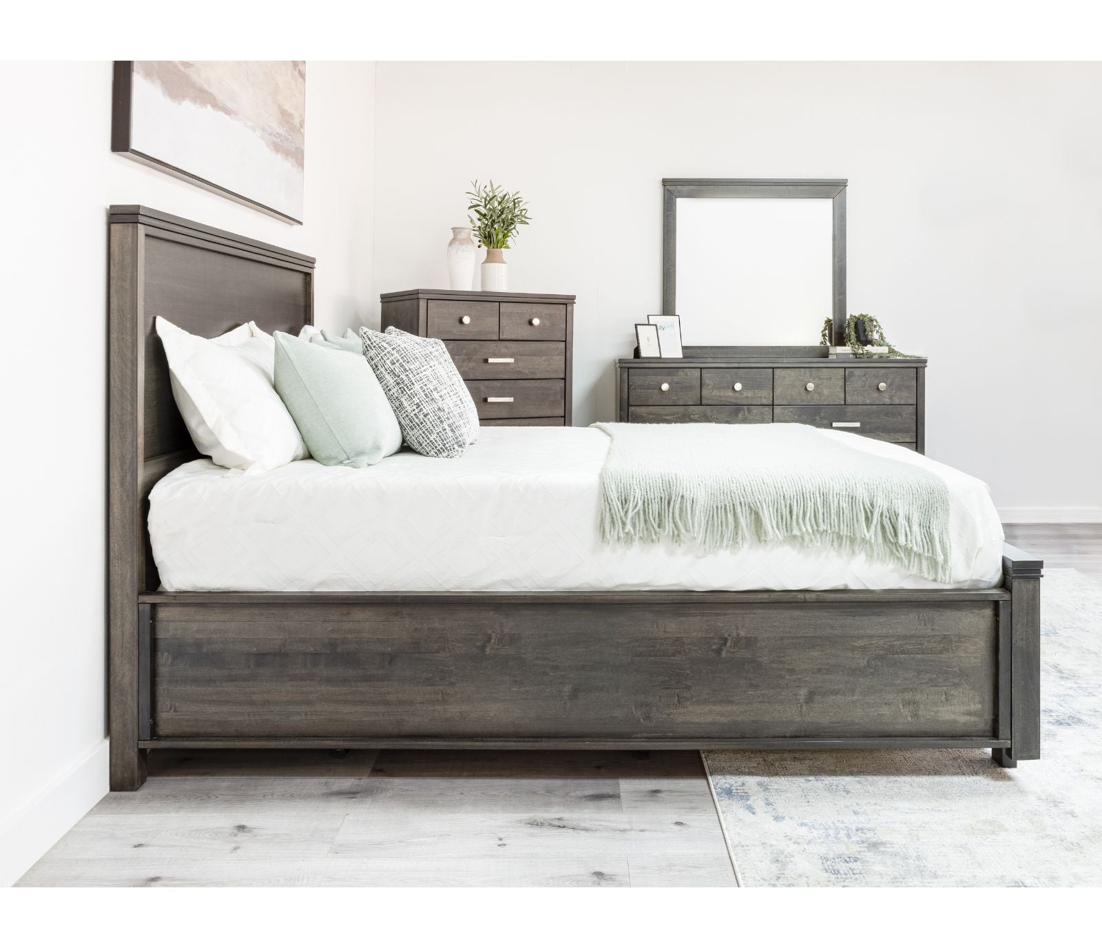 Milo Bed - Onyx - Custom