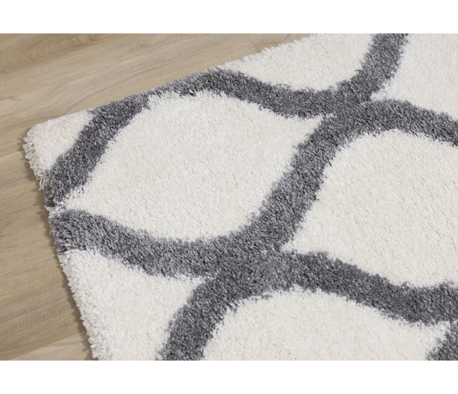 Fergus - Area Rug - White