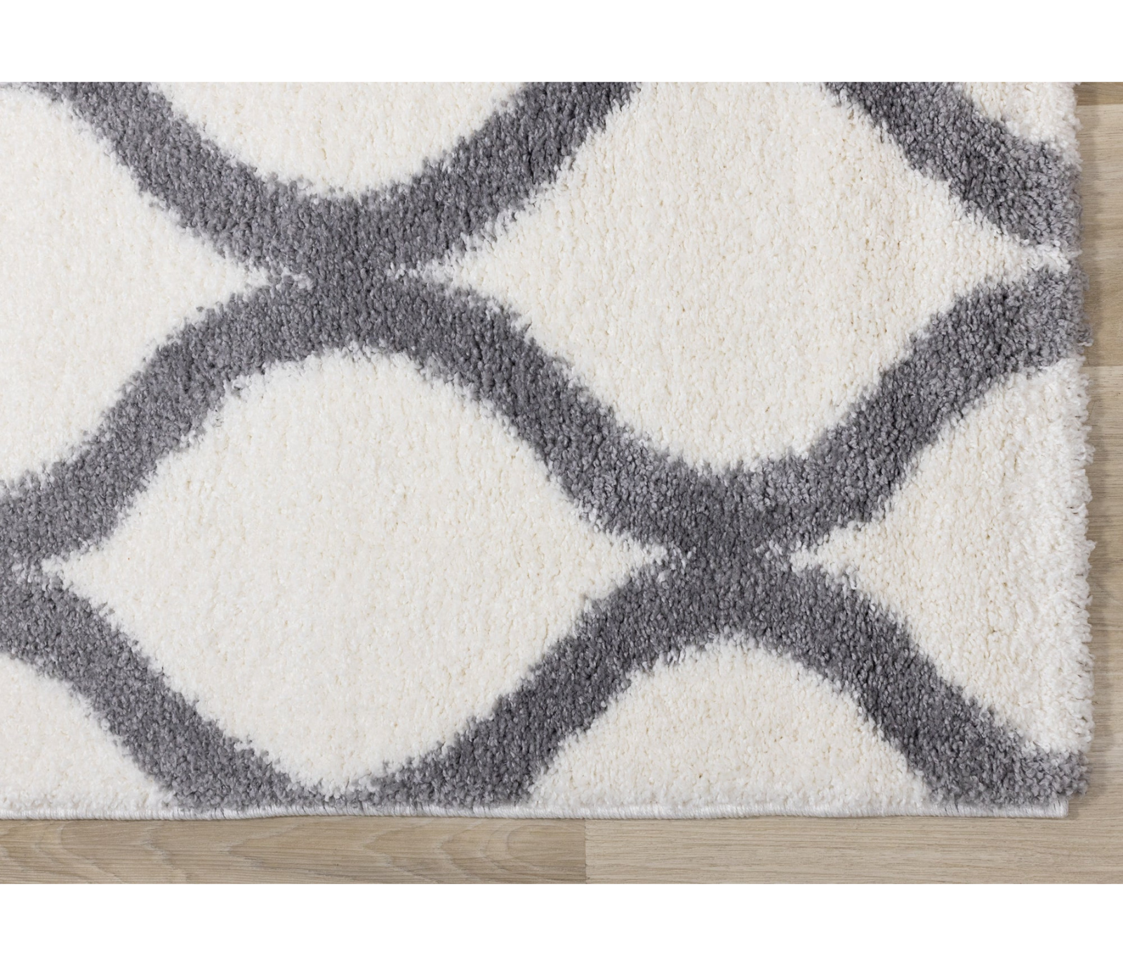 Fergus - Area Rug - White
