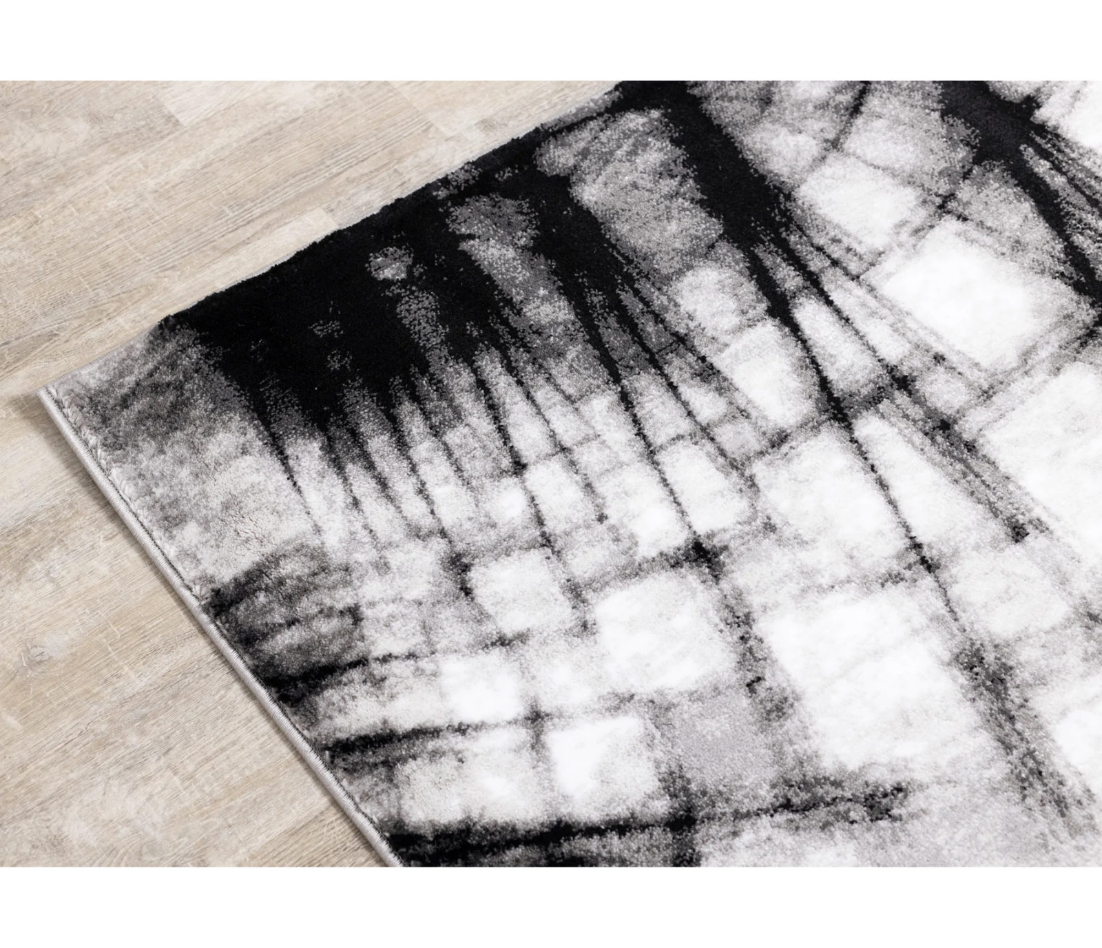 Platinum - Area Rug - White/Black